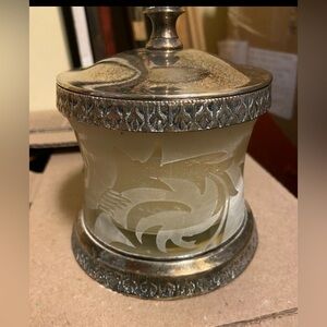 Elegant vintage Silver Decorative candle Jar with lid